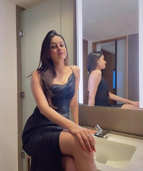 actress escort service in rishikesh